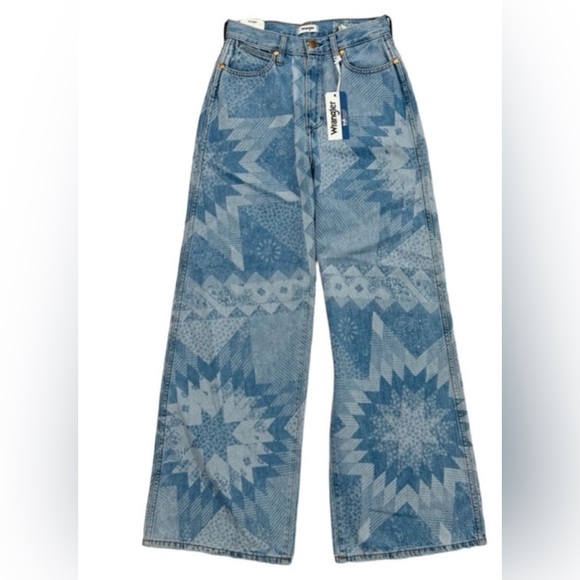 Wrangler Denim - Wrangler Worldwide 661 Wide Leg Patchwork Jeans